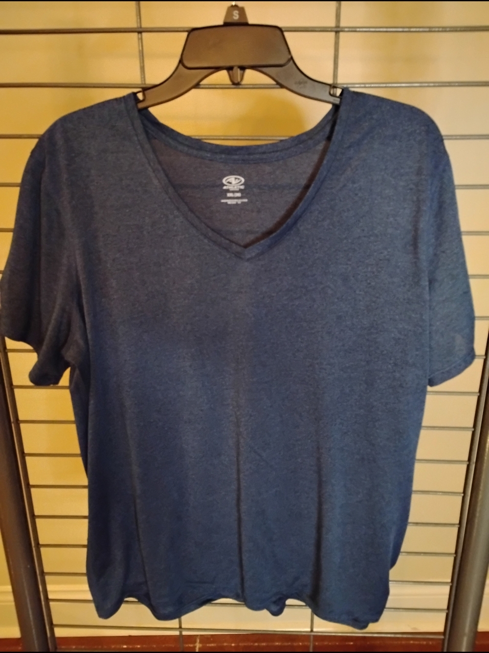 Athletic Works Blue VNeck‎ Size XXL